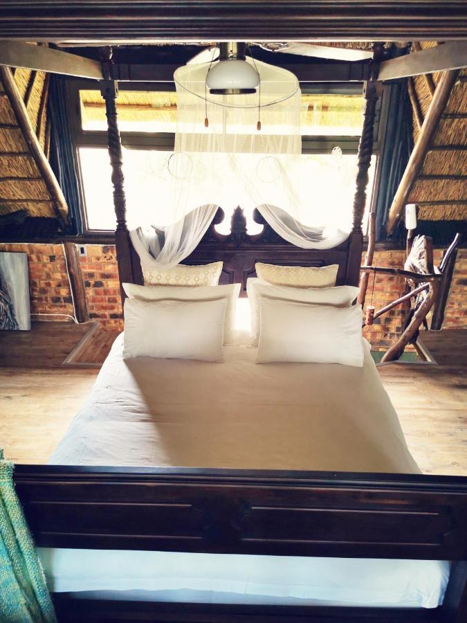 Villa Lone Wolf's Lair Parys