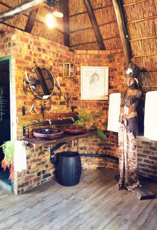 Lone Wolf's Lair Villa *