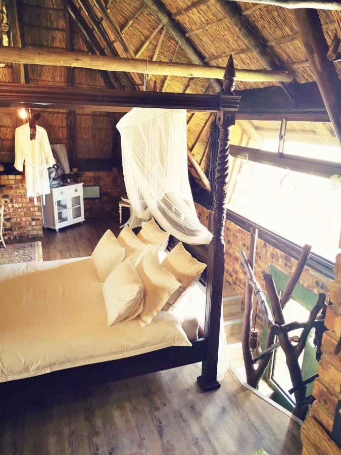 Villa Lone Wolf's Lair Parys